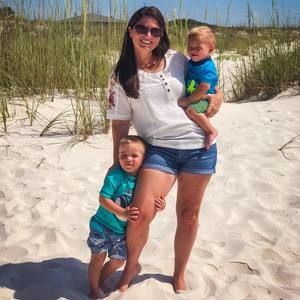 Meet your Posher, Stephanie